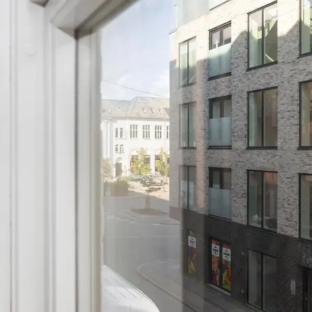 3-etagers Med Plads Til 8-personer Apartment Aalborg